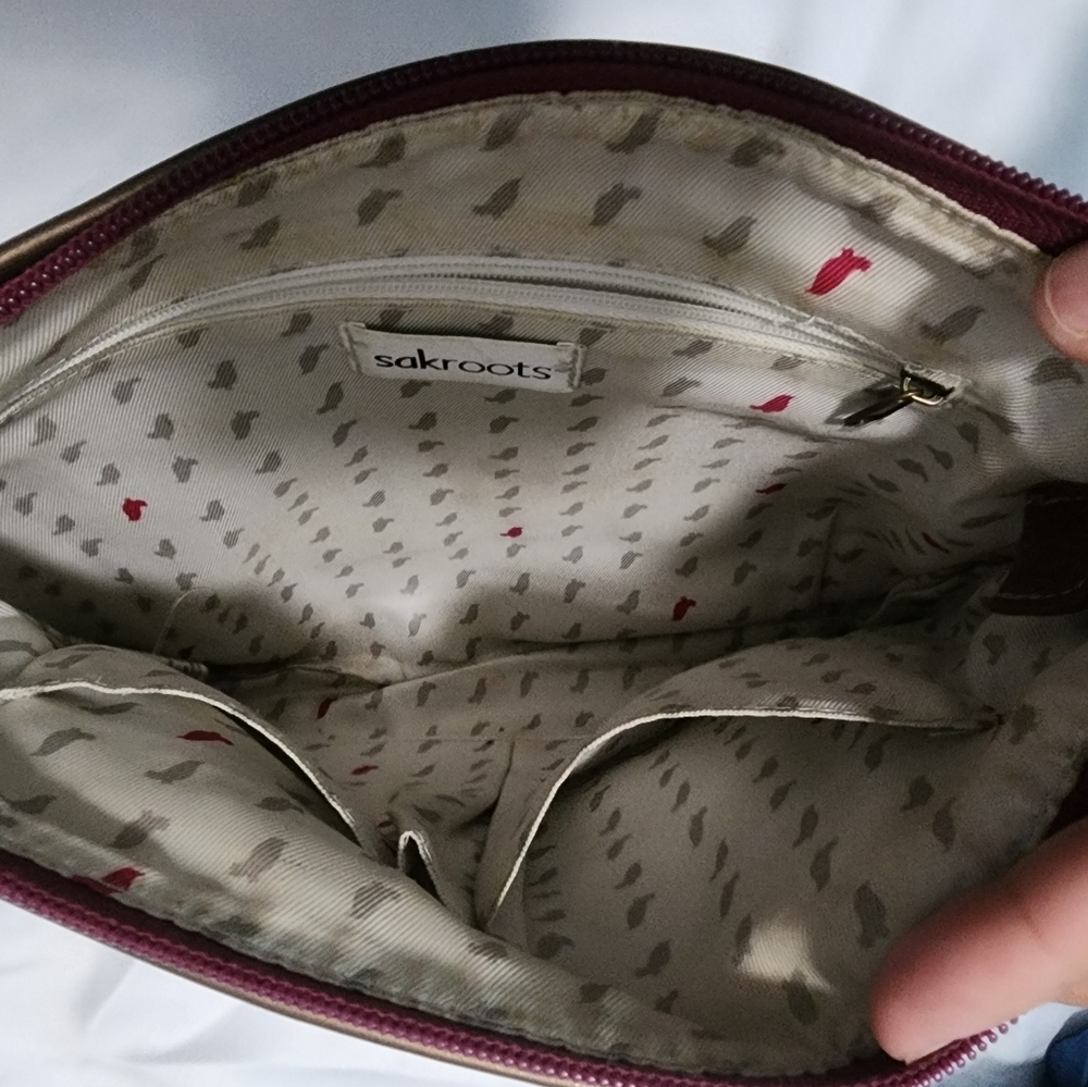 Sakroot Basic Shoulder Bag - image 7